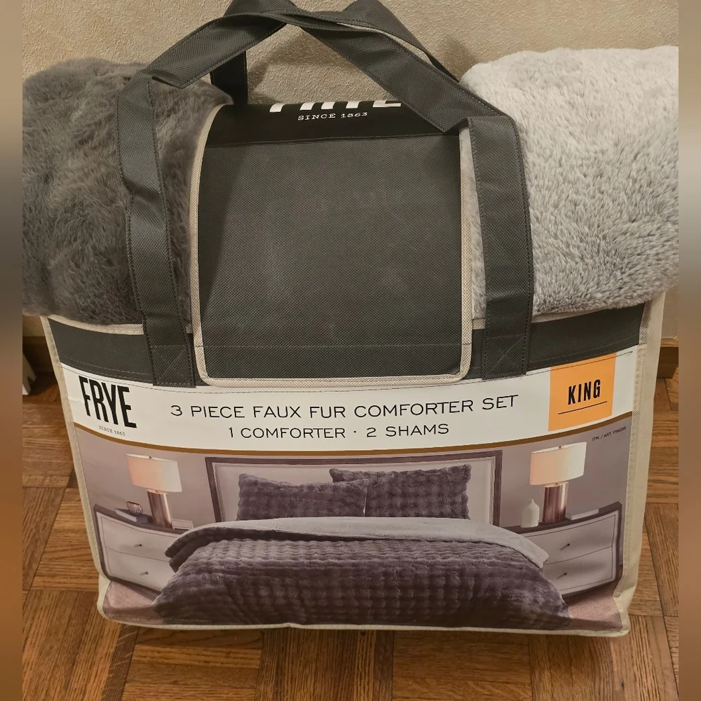 FRYE 3-piece Faux Fur Comforter Set, New,  KING